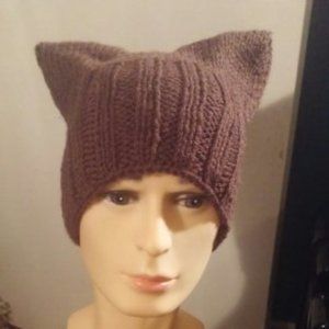 A hand knit kitty hat